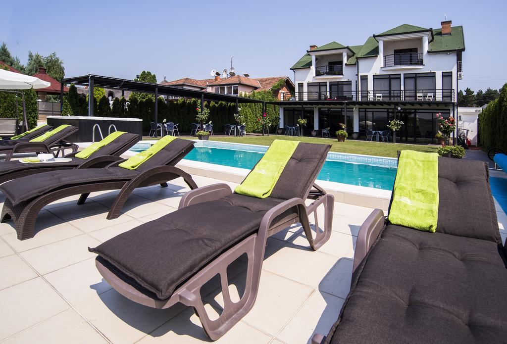 Hotel Panorama Aqualux With Free Parking 3*