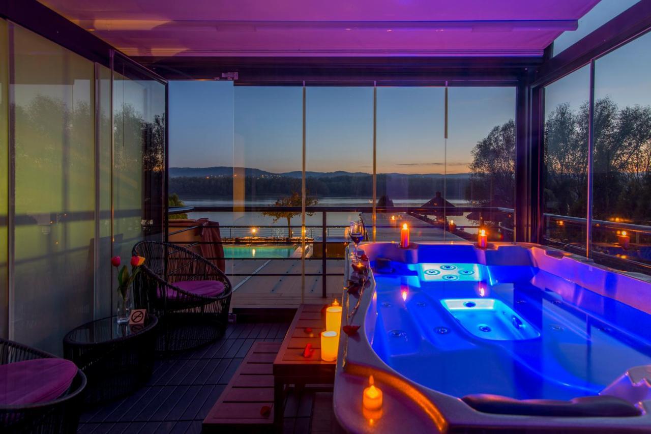 Hotel Panorama Aqualux With Free Parking